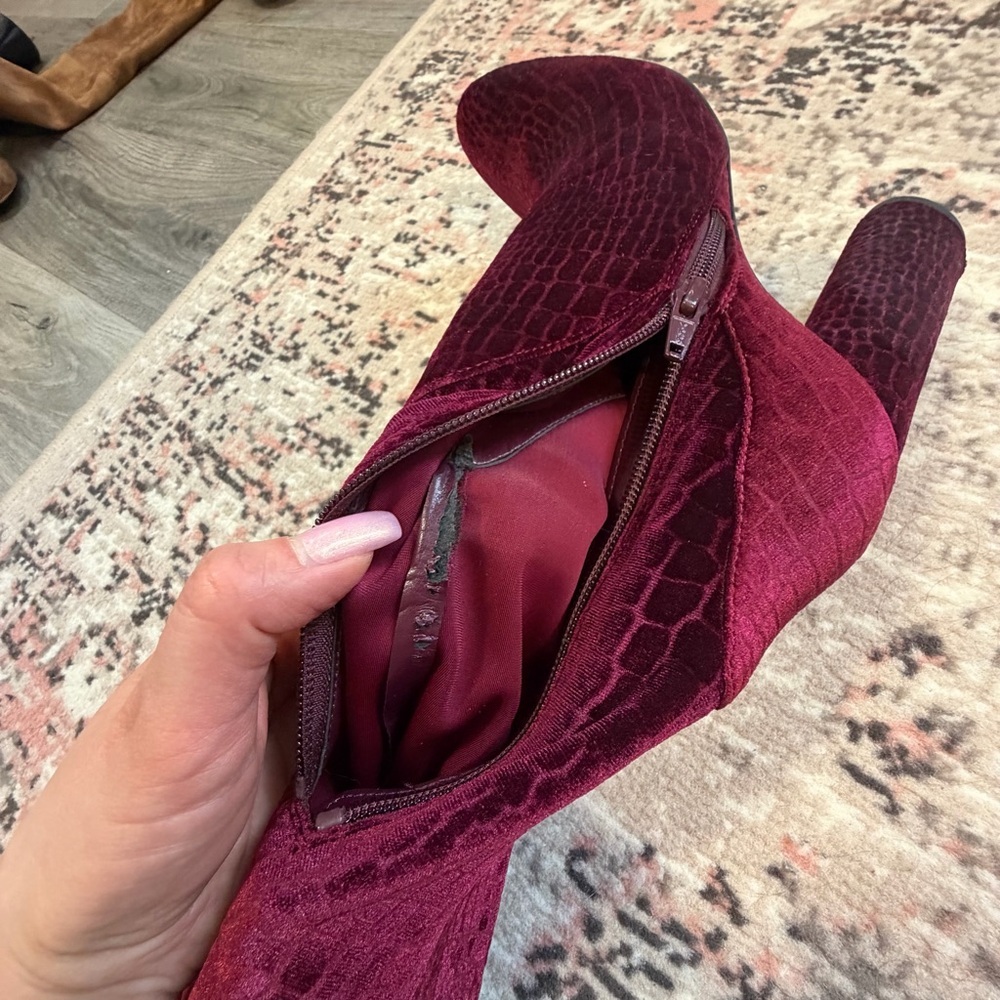 Aldo Burgundy Suede Block Heel Pumps - Picture 7 of 15